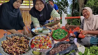 Pagi Pagi Belanja Kepasar Di Kampung, Masak Udang Bawang,  Sambel Kecambah Hiris, Tumis Selada Air