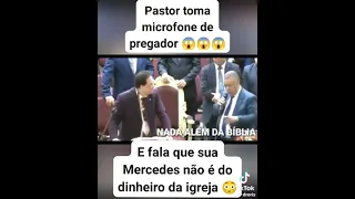 Pastor tomou o microfone da mão do pregador 😱😱