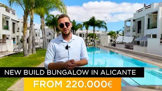 Property in Spain 🌊️🌴 New build Bungalow in Alicante in Torrevieja in Los Balcones