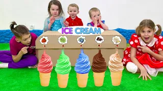 Five Kids Play Ice Cream Machine & Fruit Smoothies