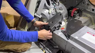 Toyota Prius Hybrid Battery Removal & Reinstallation (2010 - 2014)