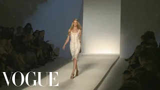 Alberta Ferretti Ready to Wear Spring 2012 Vogue Fashion Week Runway Show