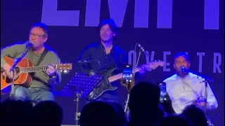 Travellers Tune (Lead Guitar) with Simon and Oscar from Ocean Colour Scene