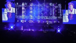 Paul McCartney - Live And Let Die (Live at Manchester MEN 19/12/11)