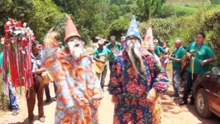 FOLIA DE REIS EM LAMBARI MG - BAIRRO SERROTE - 2017