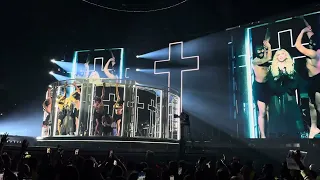 Madonna-Like A Prayer-The Celebration Tour Milan