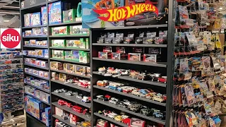 Hunting for Diecast in Europe ‼️ a bookstore in Germany. Siku, Hot Wheels #diecast #car #siku