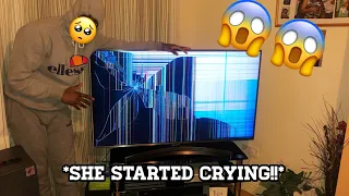 BROKEN TV PRANK ON AFRICAN MOM (SHE FLIPPED!!) *MUST WATCH*