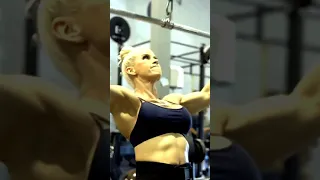 Chest Workout Jessica Williams IFBB Pro #bodybuilding #gym #weightlossexercise #shorts