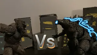 Godzilla vs kong! Stop motion.￼