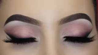 Soft Pink Smoked Winged Liner Tutorial