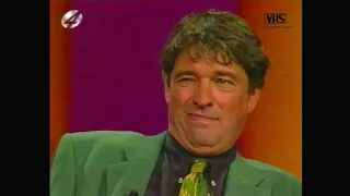 Wie ben ik - André van Duin - Caroline Tensen - Ron Brandsteder- Loretta Schrijver (RTL4 02-10-1994)