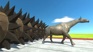Run Away From Wooden Grinder - Animal Revolt Battle Simulator