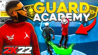 2K22 GUARD ACADEMY! BEST DRIBBLE MOVES + JUMPSHOT + PLAYMAKING & SHOOTING BADGES - DRIBBLE TUTORIAL!