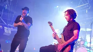 Asking Alexandria - Dark Void (LIVE)