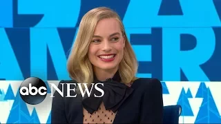 Margot Robbie stole her 90s hair scrunchies from the 'I, Tonya' movie set