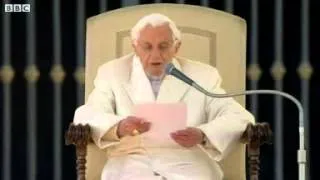 Pope Benedict XVI asks English audience  'Pray for me'.