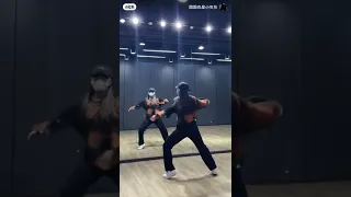 EXO-MAMA dance cover (Mirror Mode)