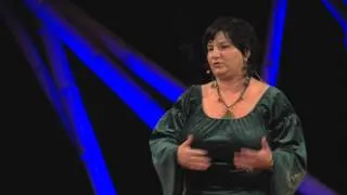 Mesehősök a 21. században: Kádár Annamária at TEDxDanubia 2014