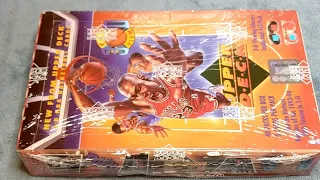 1093-94 Upper Deck 3-D! Basketball Box Michael Jordan Cards!