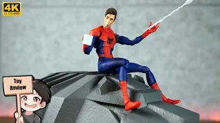 Review: Sentinel's Spider-Man: Into the Spiderverse SV-Action Peter B. Parker (Special Edition)