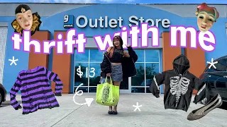THRIFT WITH ME // spending ONLY $13 at the Goodwill bins!
