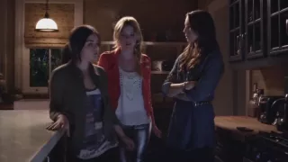 Pretty Little Liars 4x02 "Turn of the shoe" Aria, Spencer, Hanna, and Ashley Marin end scene