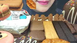 ASMR MUKBANG CHOCOLATE DESSERT