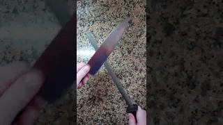 How To Sharpen Your Knife With a Steel/Honing Rod.