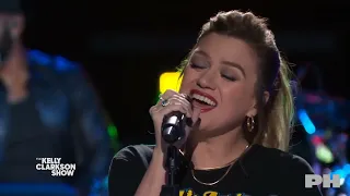 Kelly Clarkson - favorite kind of high (David Guetta Remix) (Live on The Kelly Clarkson Show)