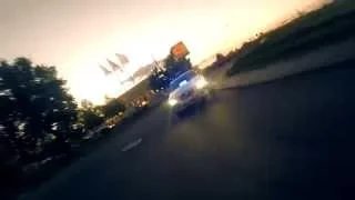 WASTED - POLICE CHASES MOTO RIDER , DRIFTING THE ROUNDABOUTS!