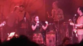 tiger lilly marleen sings with the GUANO APES