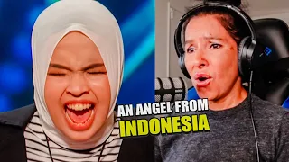 PUTRI ARIANI receives the GOLDEN BUZZER from Simon Cowell *AGT 2023* // LATINA REACTS