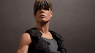 NECA T2 SARAH CONNOR ACTION FIGURE REVIEW