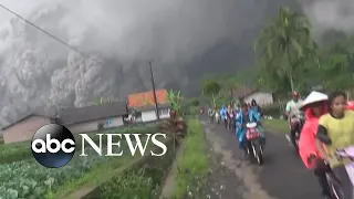 Death toll rises in Indonesian Mount Semeru volcano eruption l GMA