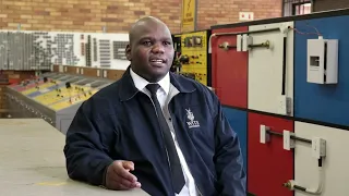 Meet a Mechanical Engineer, Dr Boitumelo Ramatsetse-NSTF-South32 Award Winner-Career Talk(Shortened)