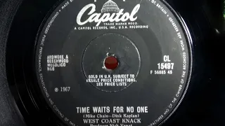 Mod - WEST COAST KNACK - Time Waits For No One - CAPITOL CL 15497 UK 1967 Beat Dancer THE KNACK 60s