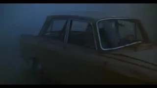 Сыщик (1979) 2 серия - car crash scene