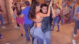 Bailando Salsa en Mexico - Marcando La Distancia | El Tyky Tyky Merida 2023 #bailandosalsa