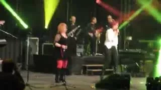 Věra Špinarová & Petra Janů - To máme mládež - Lucerna Praha 10.12.2014