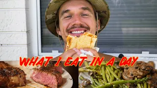 WHAT I EAT IN A DAY | Tyler Cameron