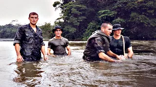 Französisch-Guyana - Alter Film mit bekannten Gesichtern !