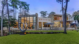 $6,950,000! Masterpiece of modern design in Houston with dramatically landscaped grounds