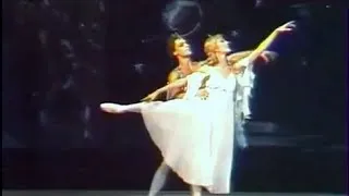 Pas de deux  - ballet "Luceafarul".  Live 1983