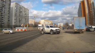 Подборка ДТП / Весна 2017 - Часть 233 / Car Crash Compilation - Part 233