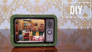 DIY Miniature Dollhouse Box Theatre - Retro Style 80-90s | Retro Style Bedroom