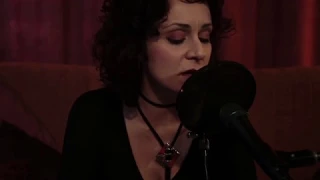 Alina - Your Heart Is As Black As Night (Melody Gardot cover) - SOFA SESSIONS