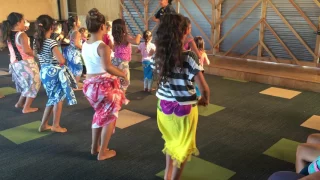 TWN: Cook Islands 'Ura' dance classes