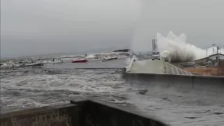 2011 Japan Tsunami - Hyakuseki Fishing Port, Oirase Town. (Full Footage)