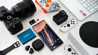 Best TECH Gift Ideas - 2022 Holiday Gift Guide!